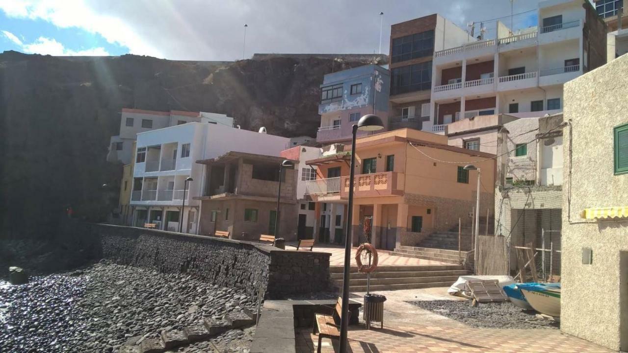 Caleta Los Roques Fasnia Esterno foto